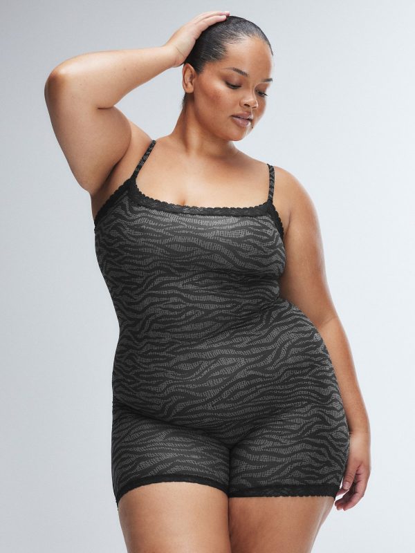 SNUG-HUG-SLEEP-ROMPER-SQ2459012-12494-1-1200x1600-1.jpg