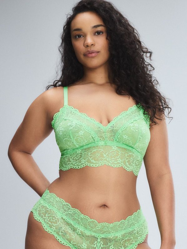 SOFT-N-SAVAGE-LACE-BRALETTE-BB2500542-13336-1-1200x1600-1.jpg