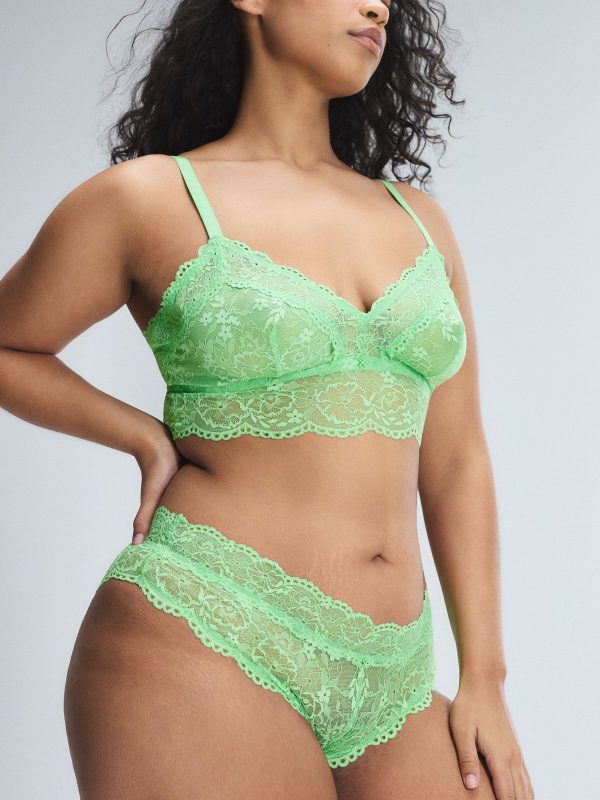 SOFT-N-SAVAGE-LACE-BRALETTE-BB2500542-13336-3-1200x1600-1.jpg