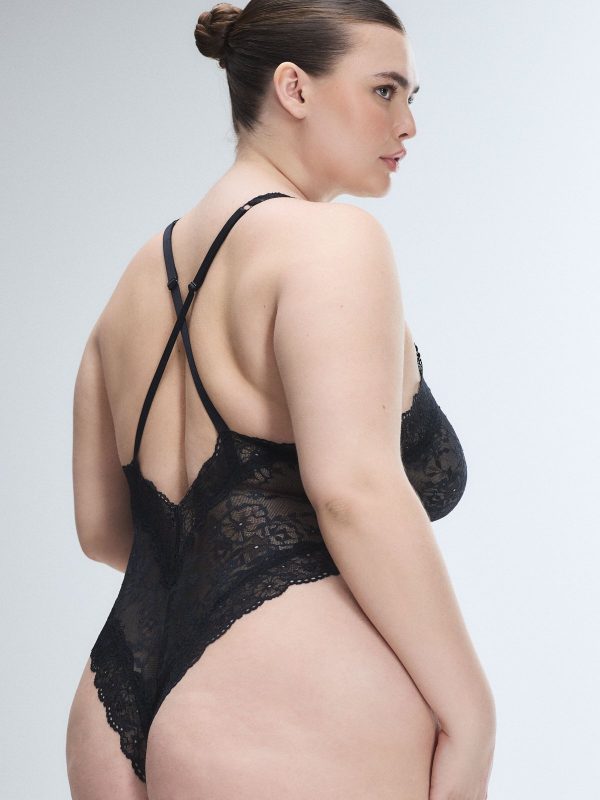 SOFT-N-SAVAGE-LACE-TEDDY-LI2500607-1533-2-1200x1600-1.jpg