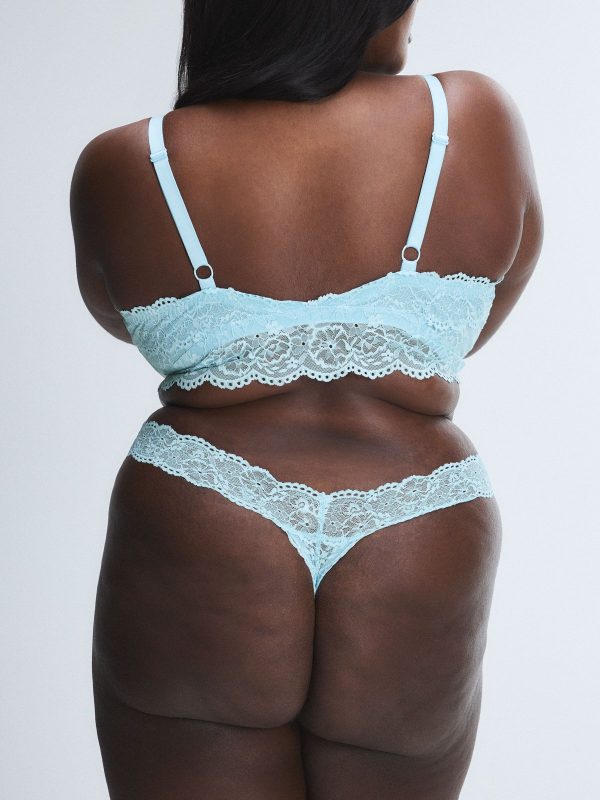 SOFT-N-SAVAGE-LACE-THONG-PANTY-UD2500642-13485-2-1200x1600-1.jpg