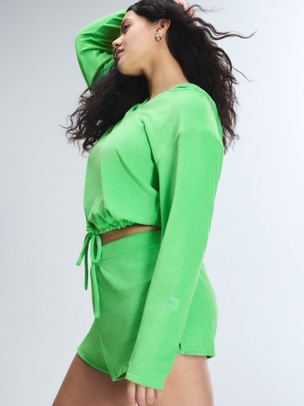 TERRY-EASE-PULLOVER-HOODIE-NE2500575-13361-3-1200x1600-1.jpg