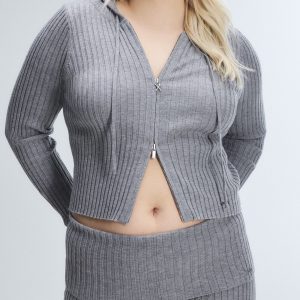 TR??S SOFT ZIP-UP HOODIE