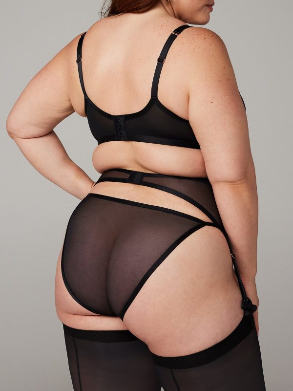 WALLFLOWER-GARTER-BELT-LI2253468-5296-3-1200x1600-1.jpg