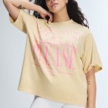 WEEKENDER-JERSEY-CLASSIC-GRAPHIC-TEE-NT2500523-13370-1-1200x1600-1.jpg