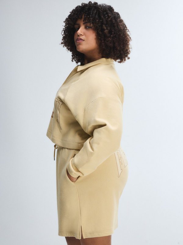 WEEKENDER-TERRY-LONG-SLEEVE-POLO-NE2500573-13364-3-1200x1600-1.jpg