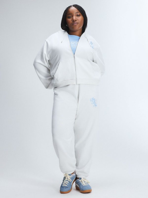 WEEKENDER-TERRY-SWEATPANT-WITH-EMBROIDERED-LOGO-NF2500510-7612-1-1200x1600-1.jpg