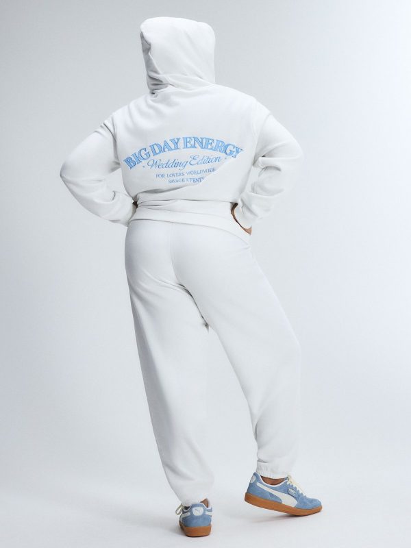 WEEKENDER-TERRY-SWEATPANT-WITH-EMBROIDERED-LOGO-NF2500510-7612-2-1200x1600-1.jpg