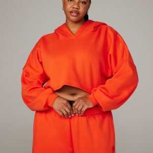 ESSENTIAL CROPPED HOODIE