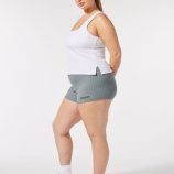 XSSENTIAL-HEAVY-RIB-BOOTY-SHORT-BM2458461-6504-3-1200x1600-1.jpg