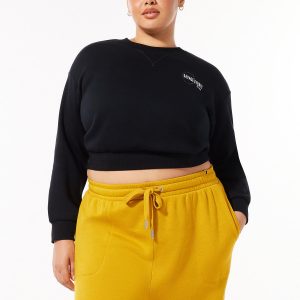 ESSENTIAL SCOPE LOGO CROPPED SWEATSHIRT