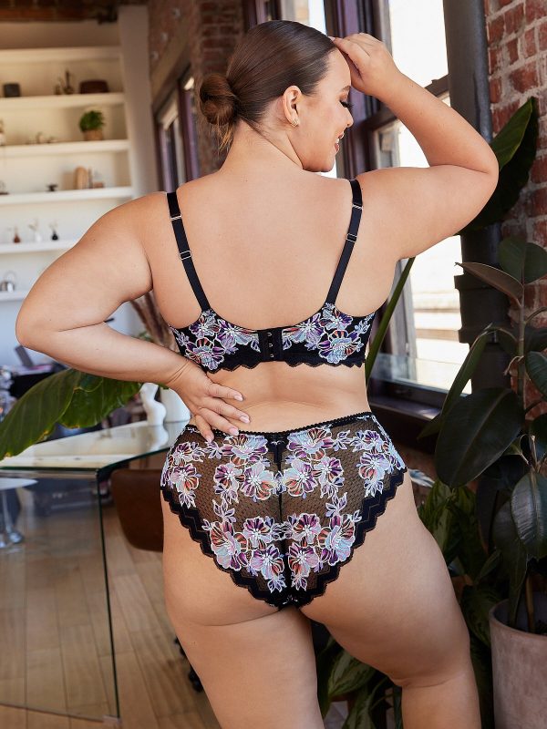 ZIG-ZAG-ZEN-UNLINED-LACE-PLUNGE-BRA-BA2147878-10084-3-1200x1600-1.jpg